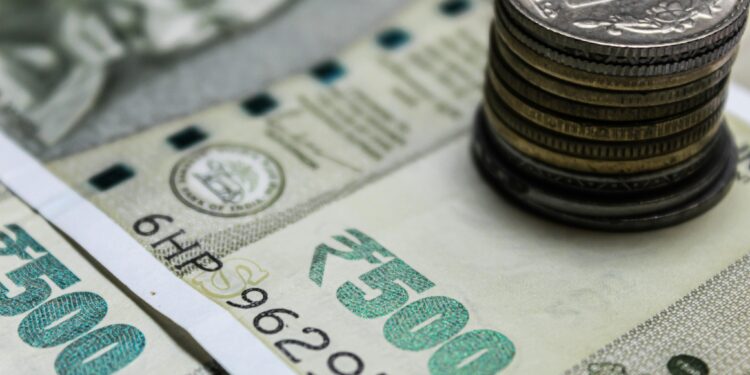 How to Borrow Money from Cash App