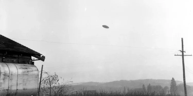 UFO Landing at Itaipu Fort: A Mysterious Encounter